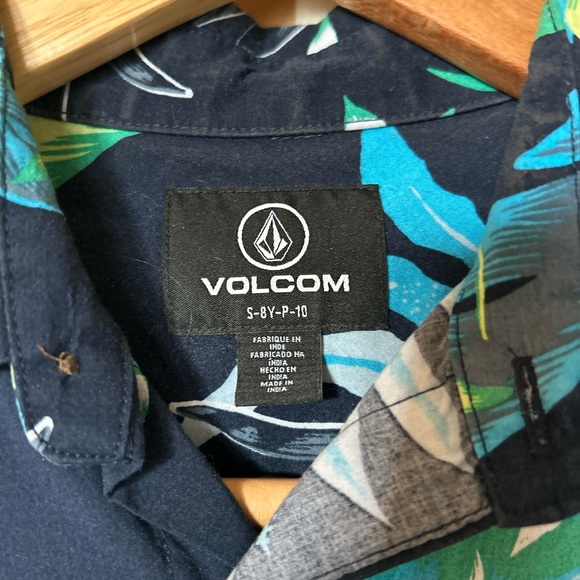 Volcom Tropical Floral Men's Shirt - Blue and Green - Picture 2 of 4